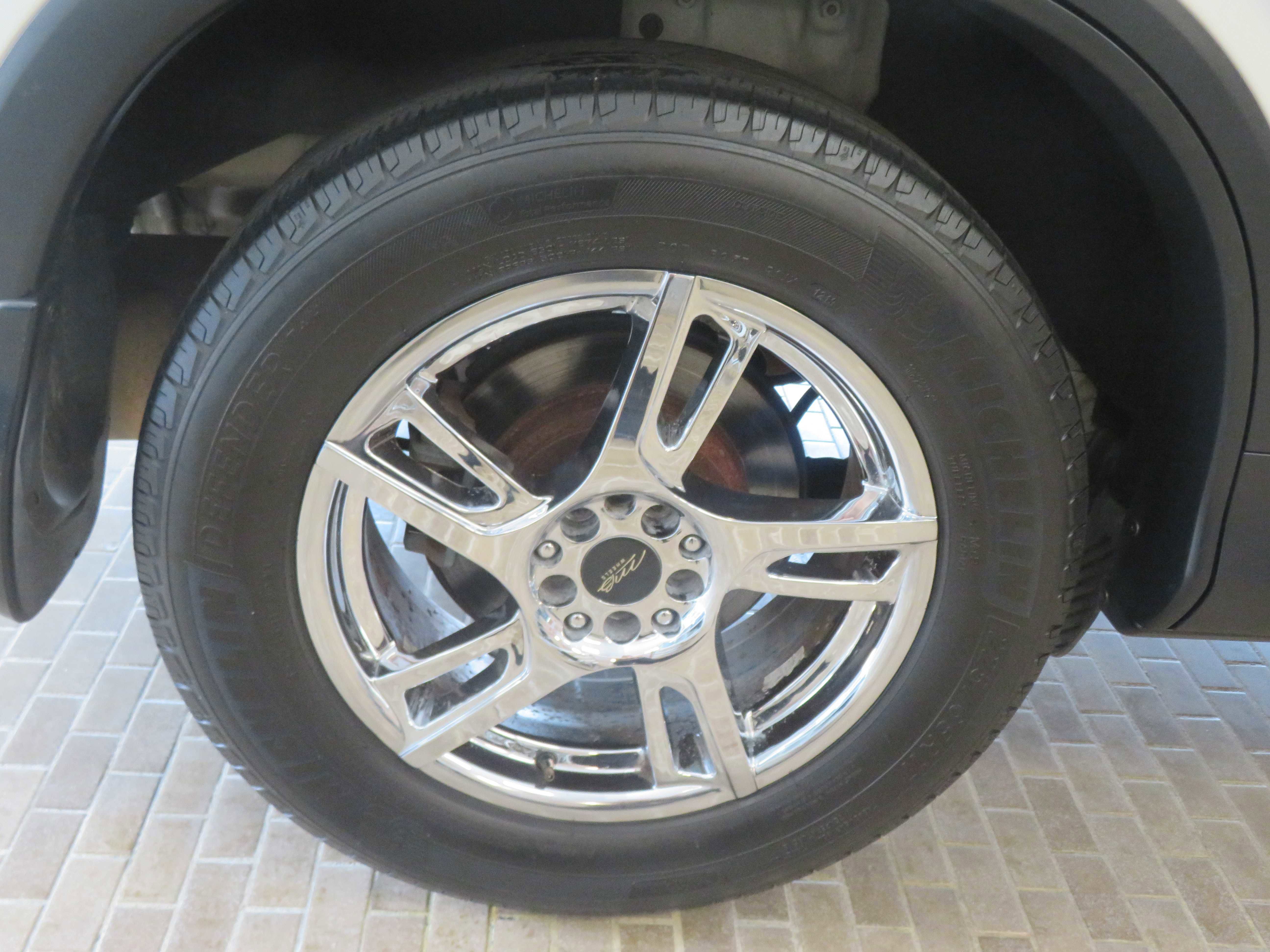 Used 2015 Honda CR-V LX image 10