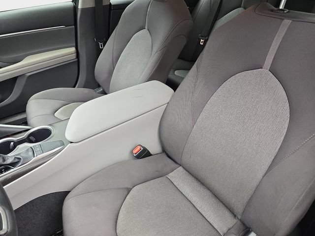 Used 2024 Toyota Camry LE w/ Convenience Package FWD image 12