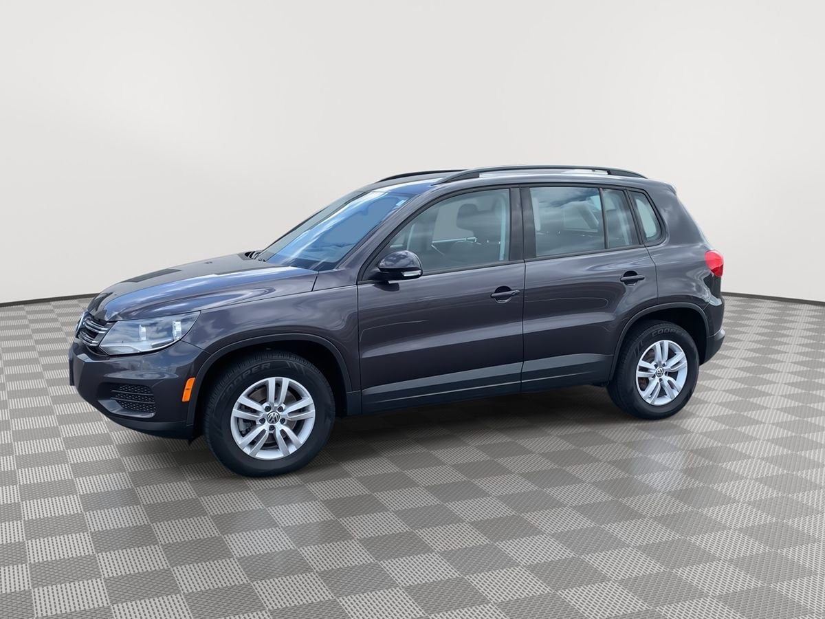 Used 2016 Volkswagen Tiguan S AWD/4WD image 3