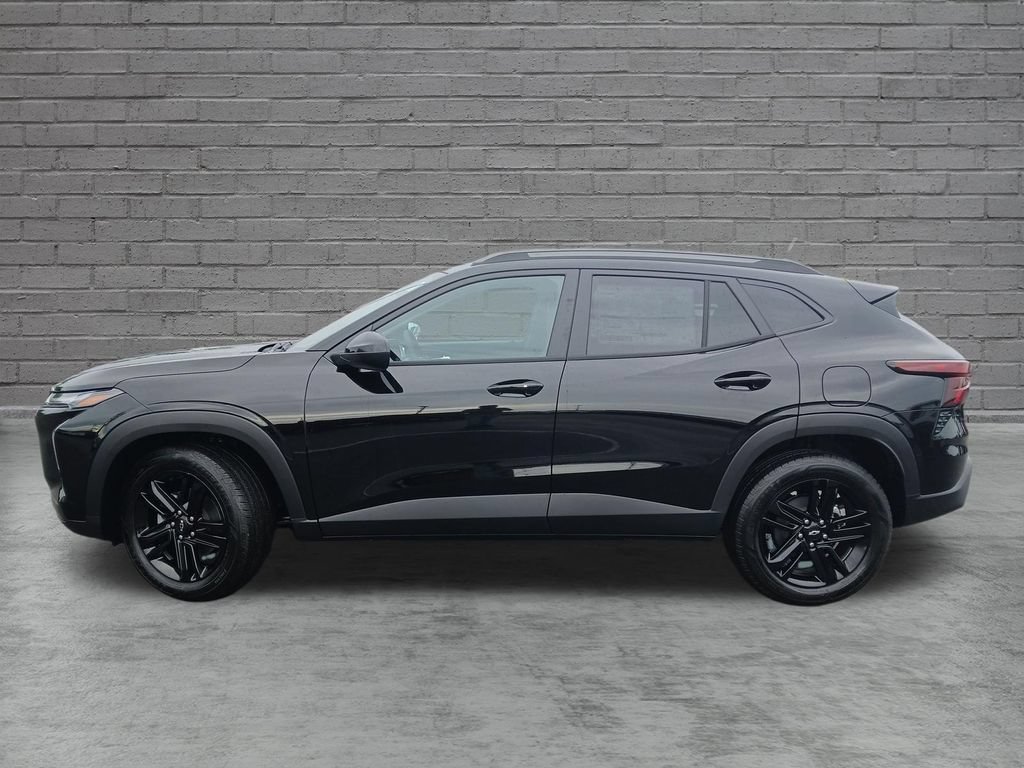New 2026 Chevrolet Trax ACTIV w/ Driver Confidence Package FWD image 2