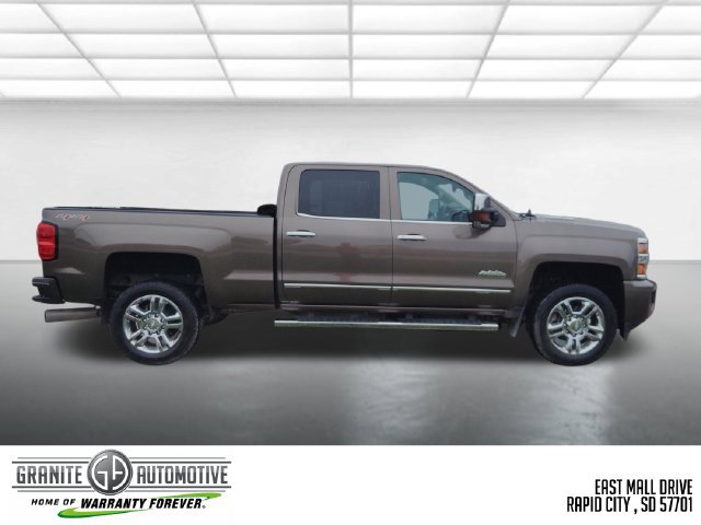 Used 2015 Chevrolet Silverado 2500 High Country w/ Duramax Plus Package AWD/4WD image 6