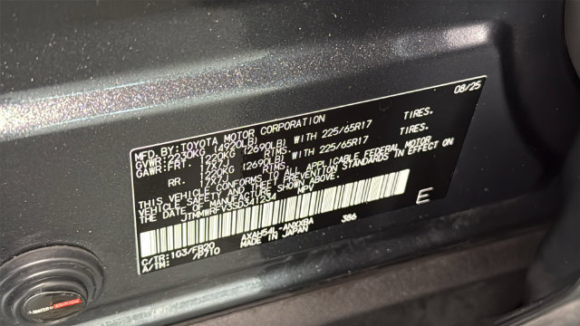 Used 2025 Toyota RAV4 LE AWD/4WD image 27