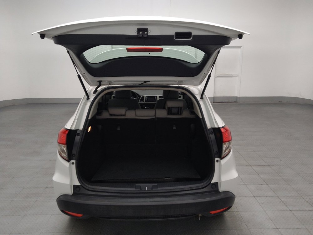Used 2021 Honda HR-V LX image 29