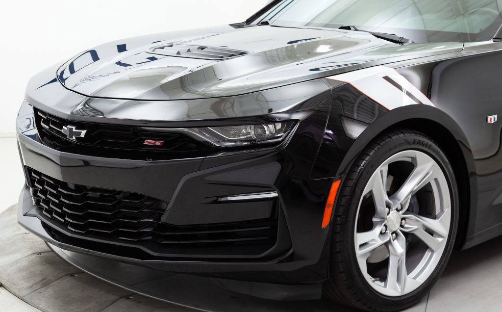 Used 2021 Chevrolet Camaro SS image 9