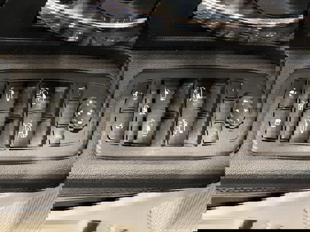 Used 2019 Dodge Grand Caravan SE image 15