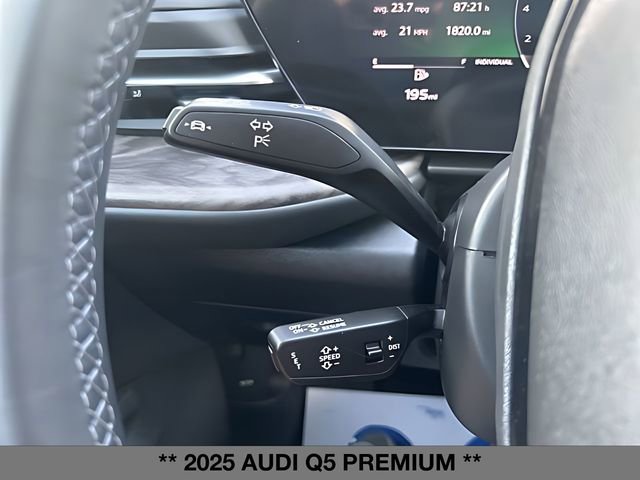 Certified 2025 Audi Q5 Premium w/ Convenience Package image 27