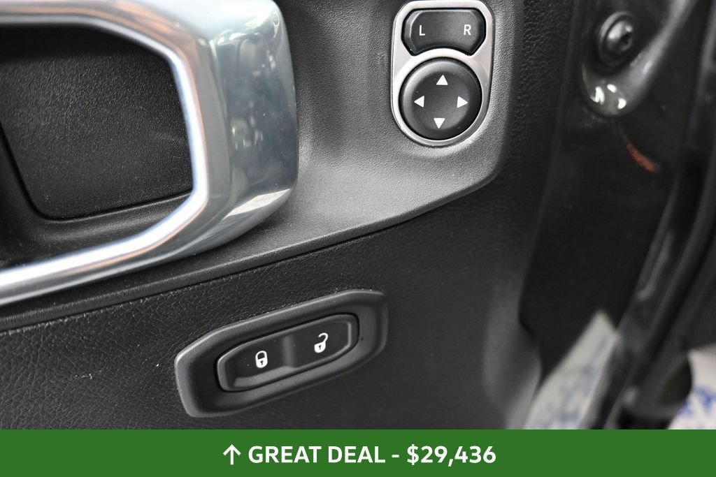 Used 2025 Jeep Wrangler Unlimited Sport AWD/4WD image 26