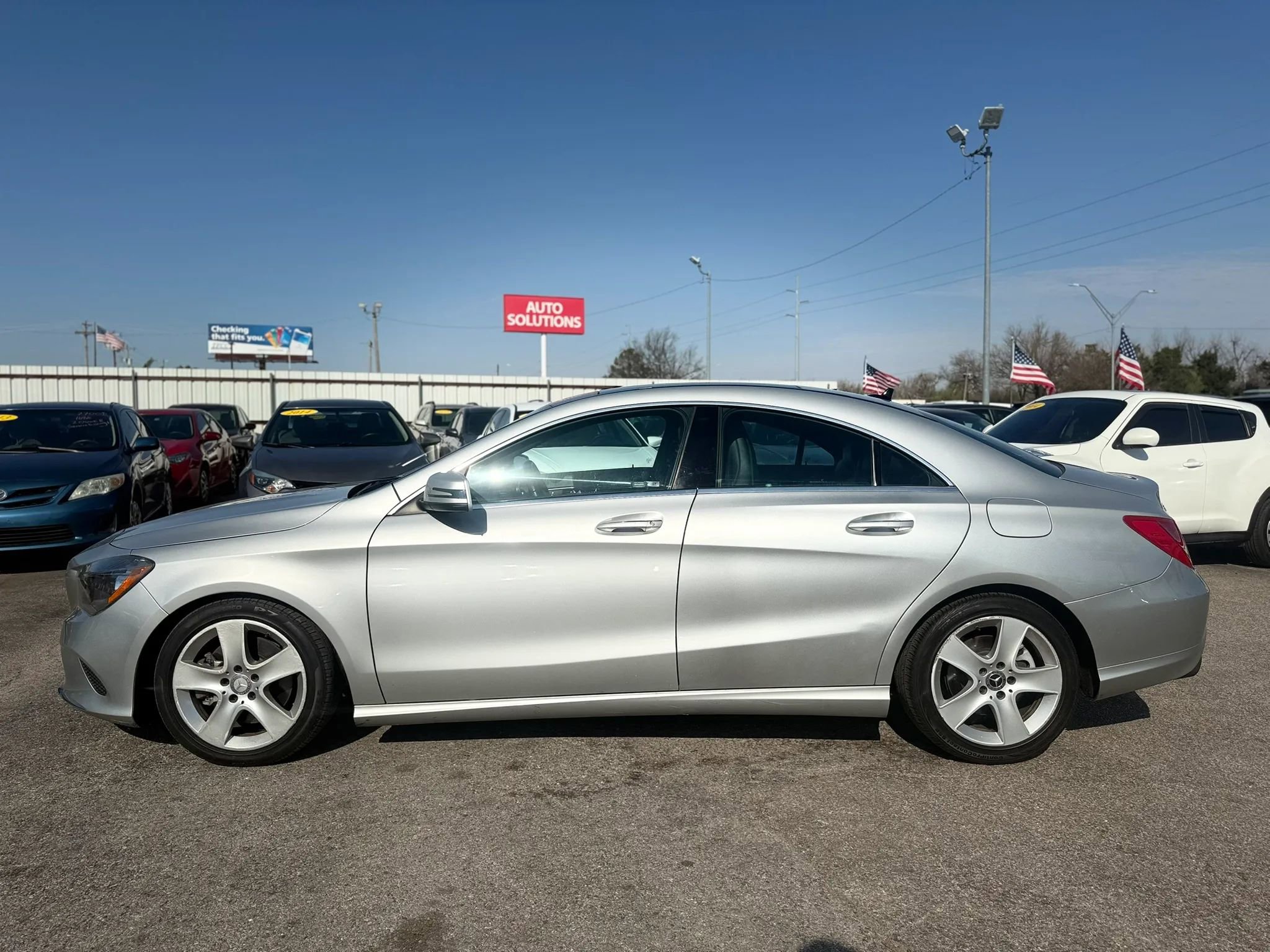 Used 2018 Mercedes-Benz CLA 250 image 9