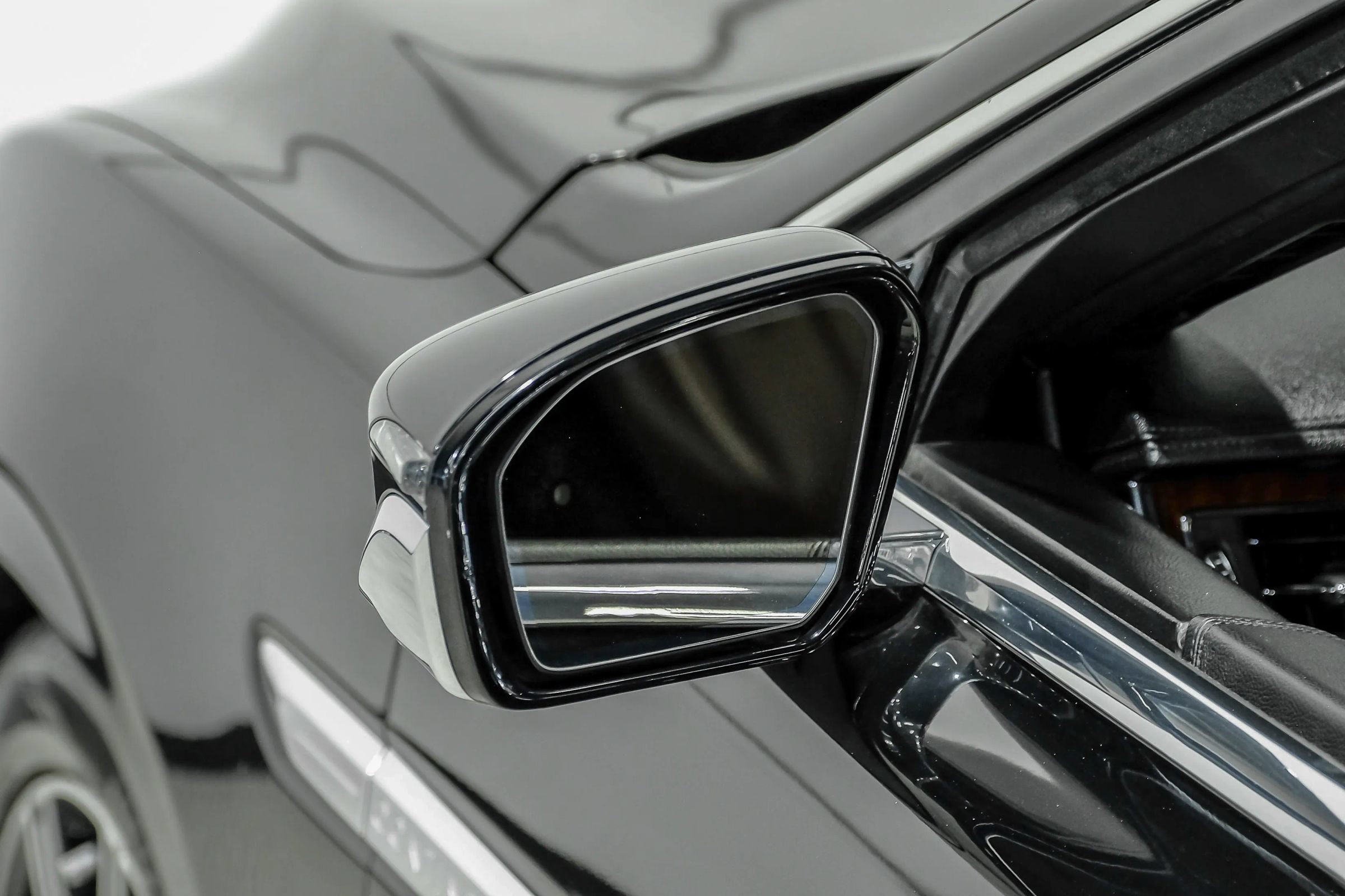 Used 2018 Lincoln Continental Reserve FWD image 45