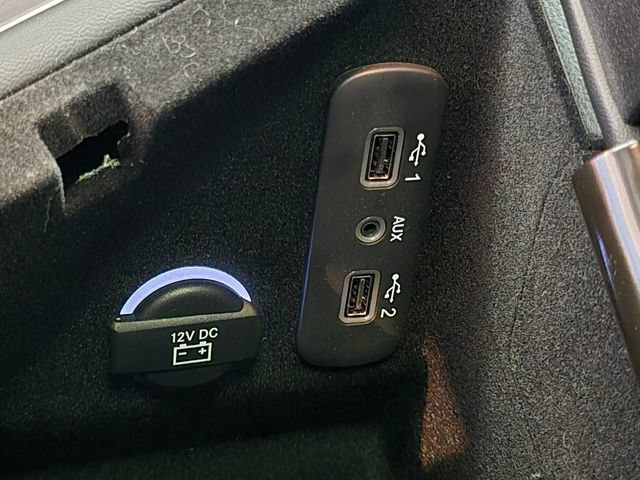 Used 2022 Dodge Challenger SRT Hellcat RWD image 13