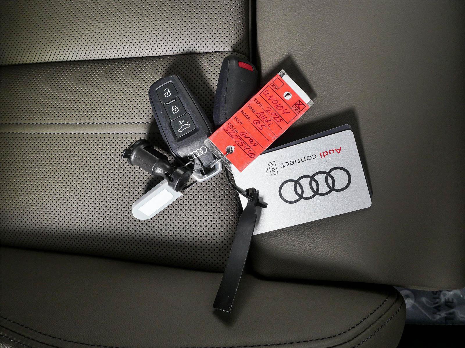Used 2025 Audi Q5 Prestige AWD/4WD image 27