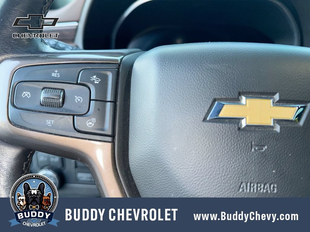 Used 2022 Chevrolet Suburban High Country w/ Premium Package AWD/4WD image 17