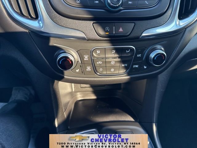 Used 2022 Chevrolet Equinox LT image 22