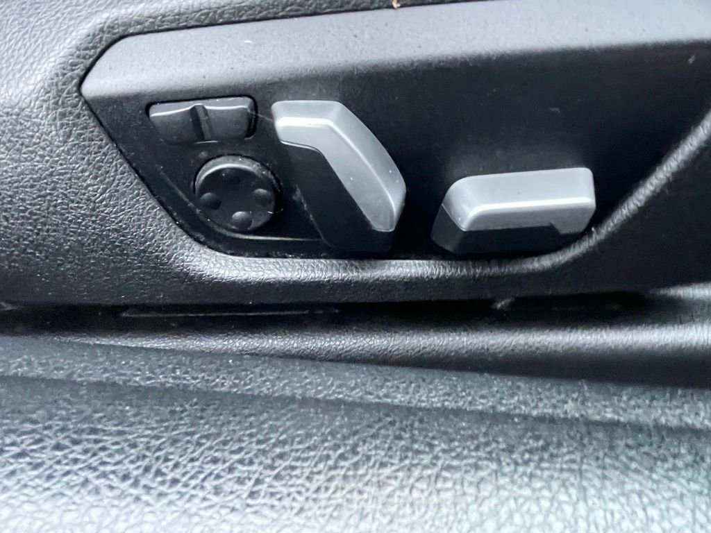 Used 2018 BMW M240i xDrive Convertible image 13