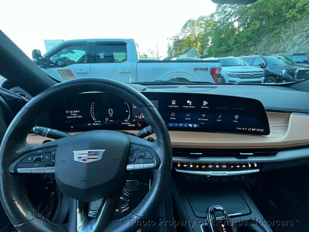 Used 2024 Cadillac XT4 Sport image 27