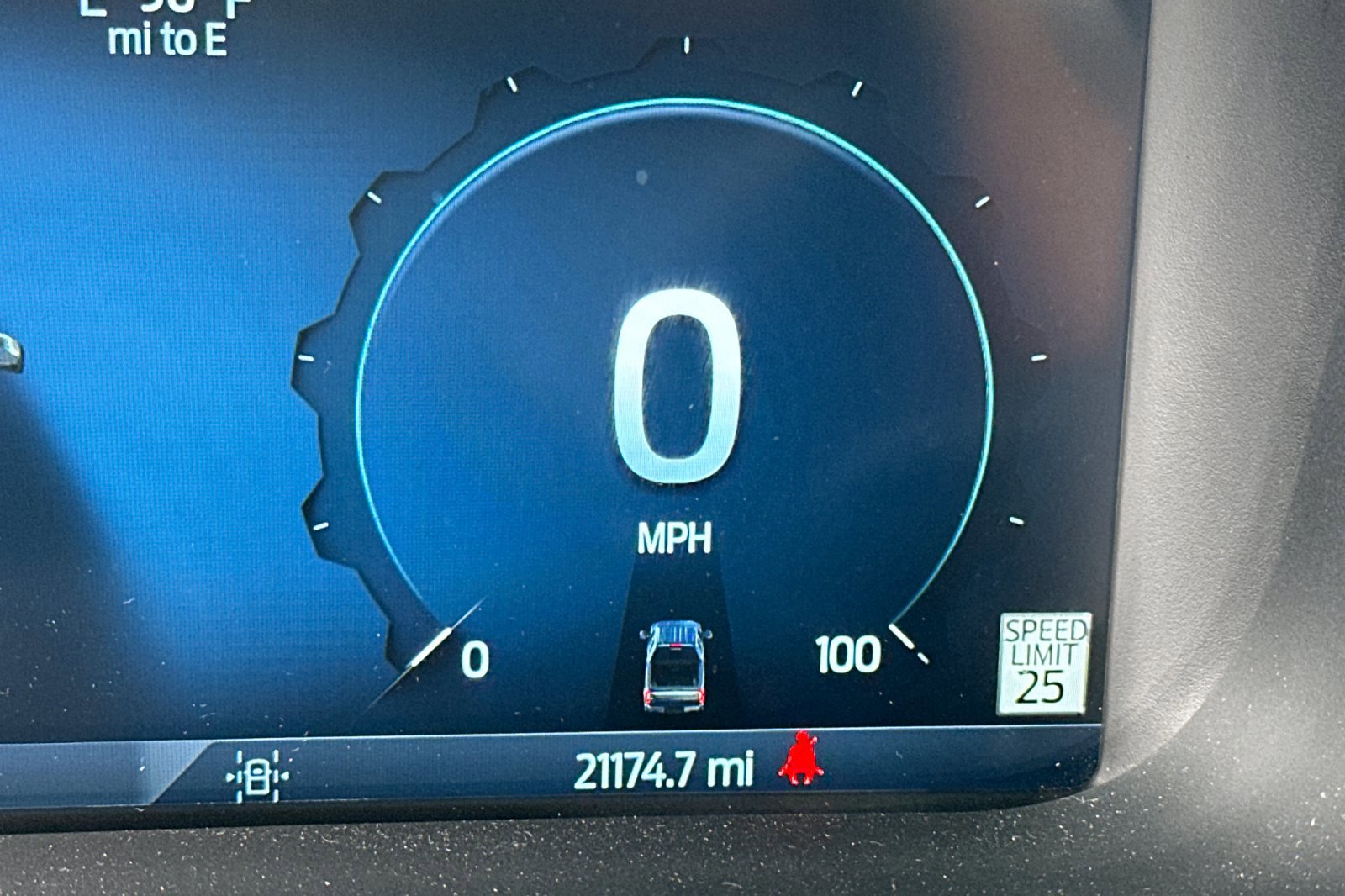 Used 2023 Ford F250 Lariat w/ Lariat Ultimate Package image 25