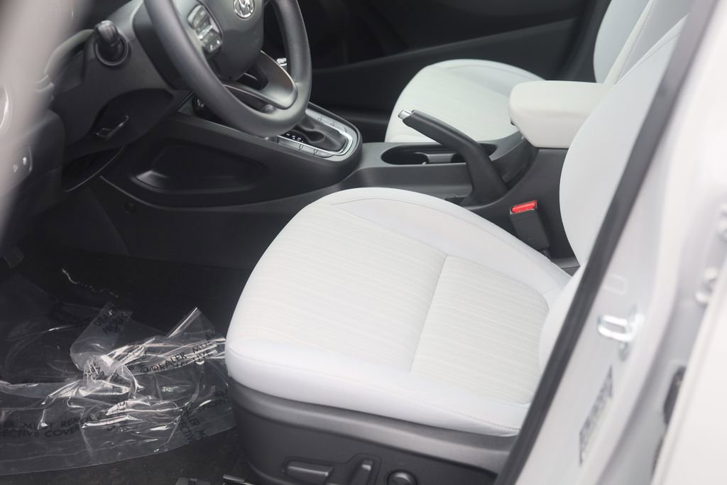 Used 2023 Hyundai Kona SEL image 25