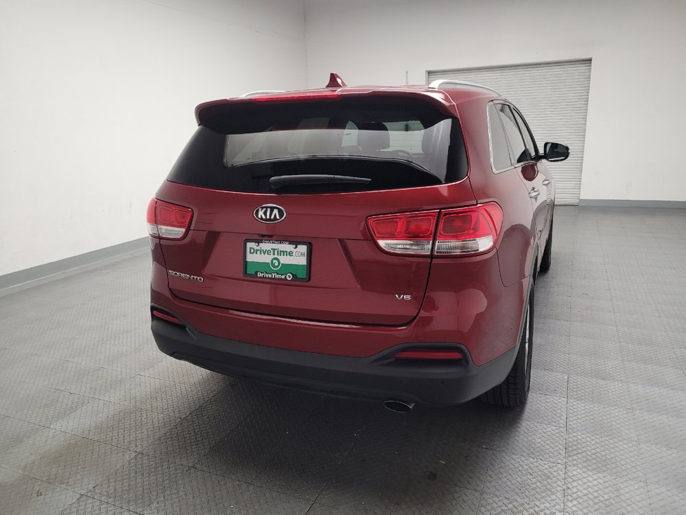Used 2017 Kia Sorento LX w/ LX V6 Convenience Package FWD image 7