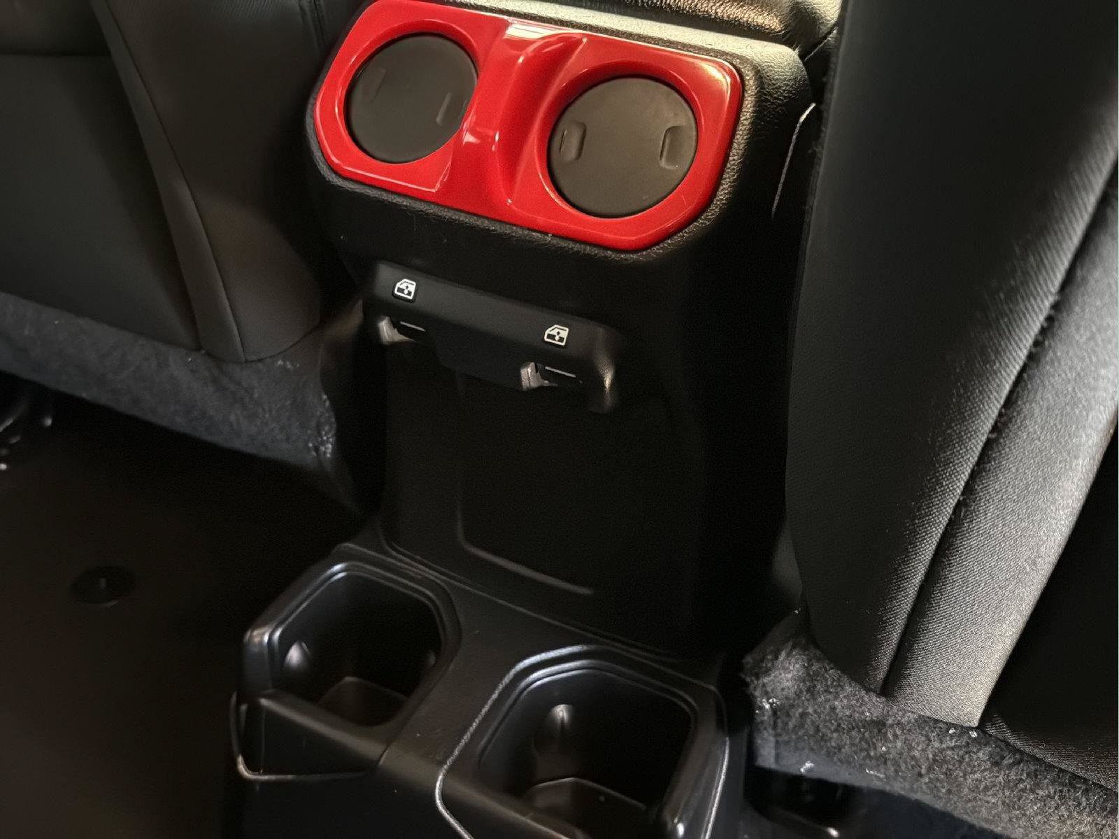Used 2021 Jeep Wrangler Unlimited Sport AWD/4WD image 35