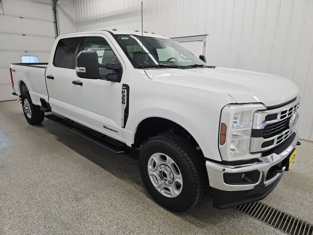 New 2026 Ford F350 4x4 Crew Cab Super Duty image 5