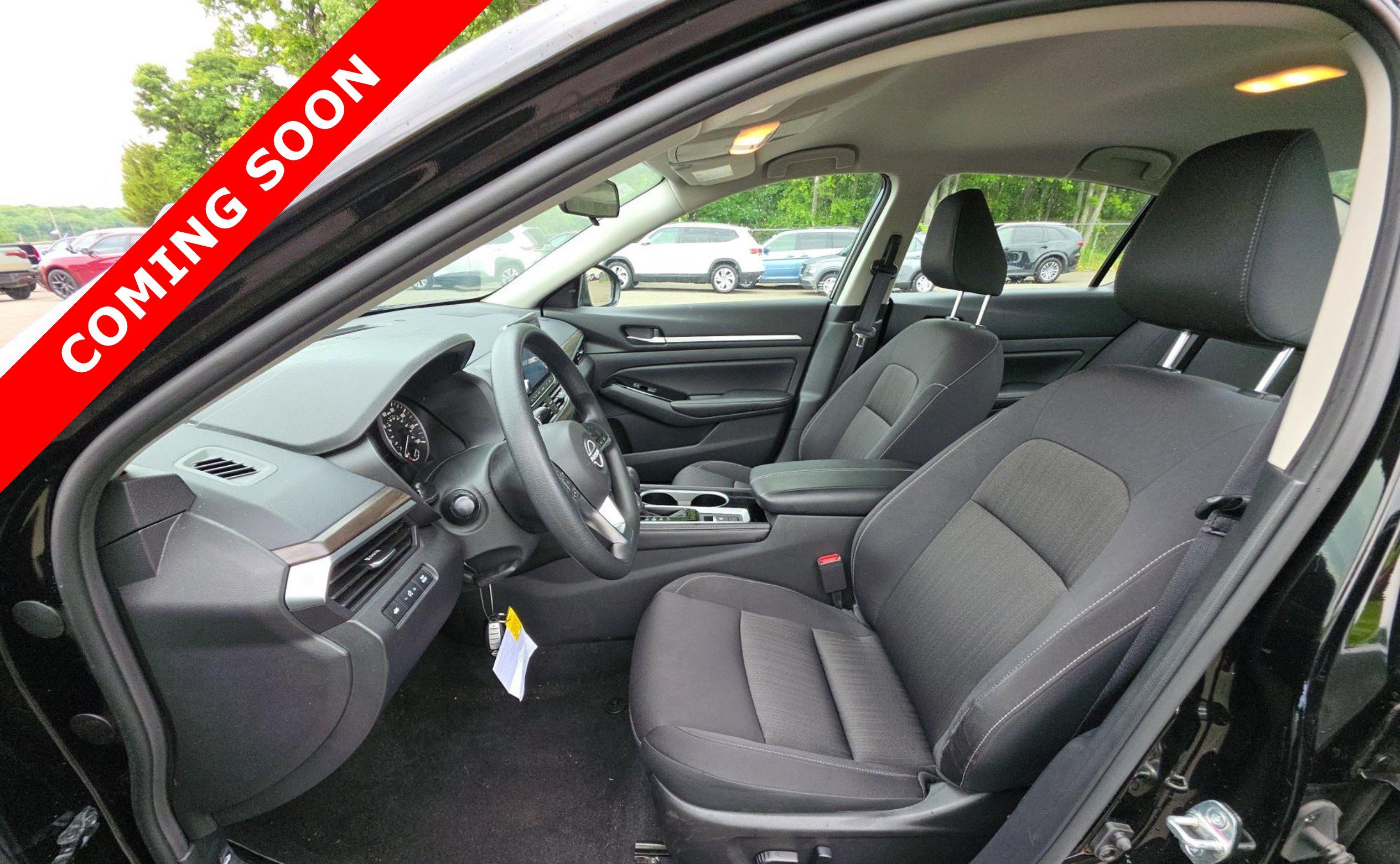 Used 2023 Nissan Altima 2.5 SV AWD/4WD image 4