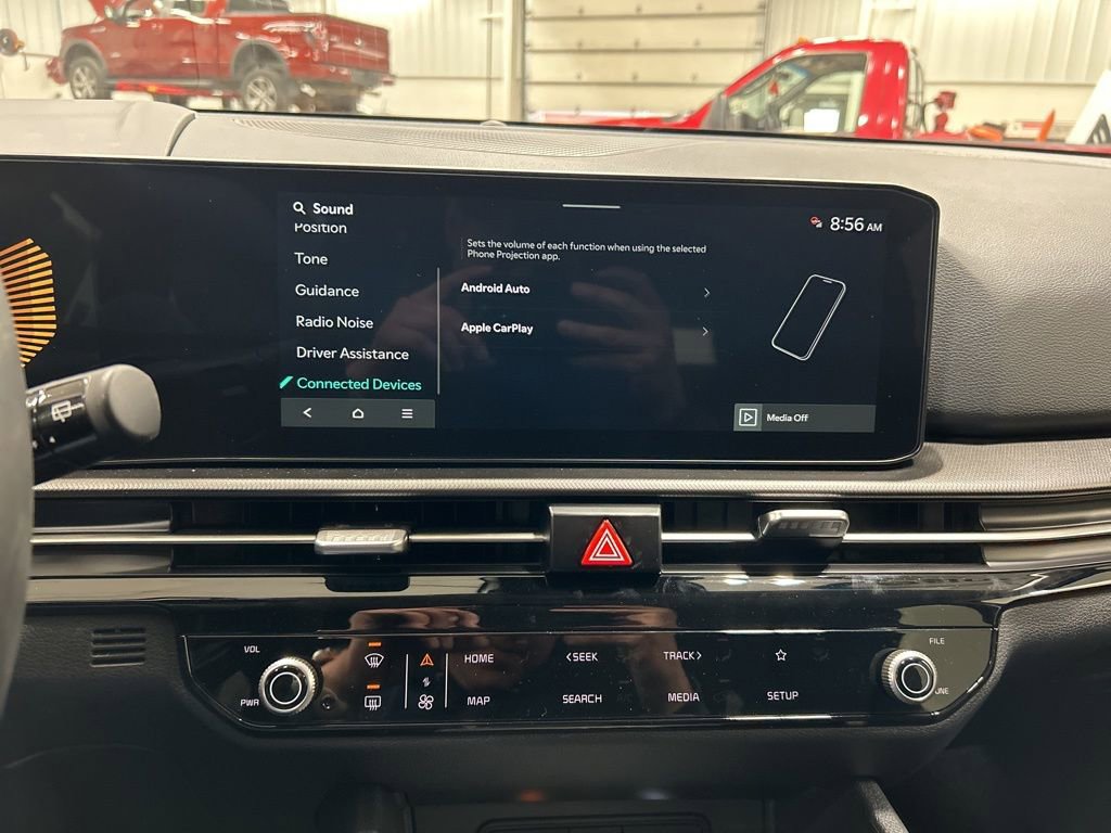 New 2026 Kia Sportage LX image 18