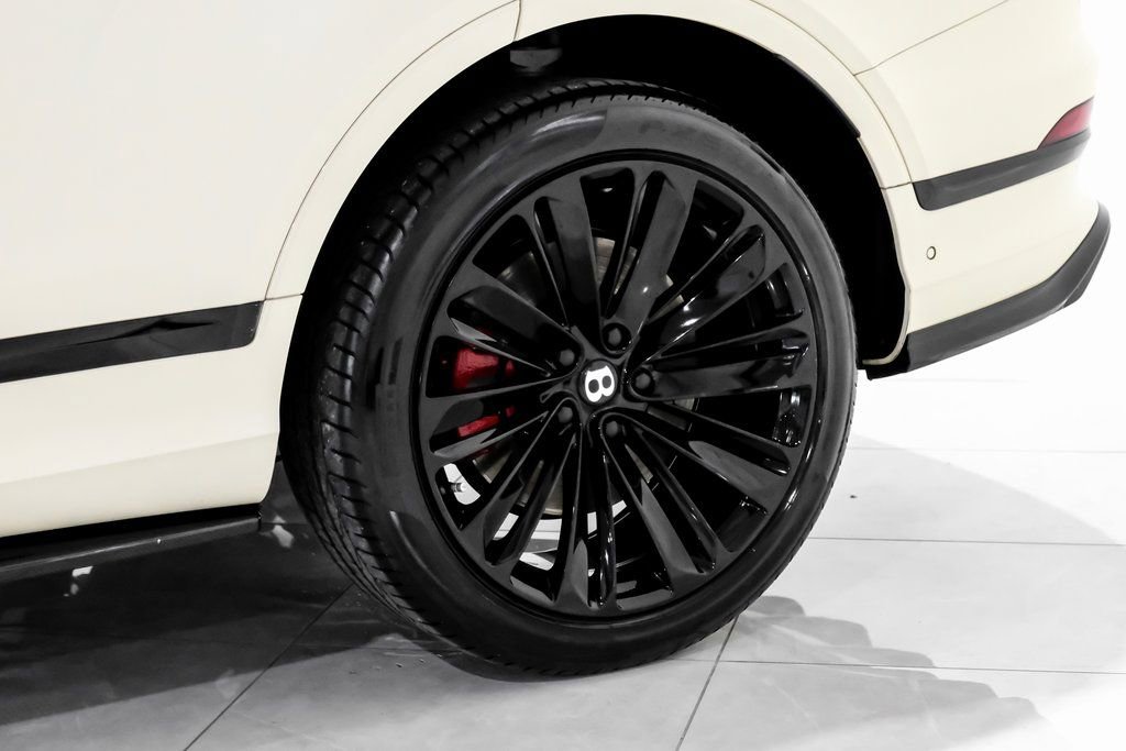 Used 2023 Bentley Bentayga Speed AWD/4WD image 64