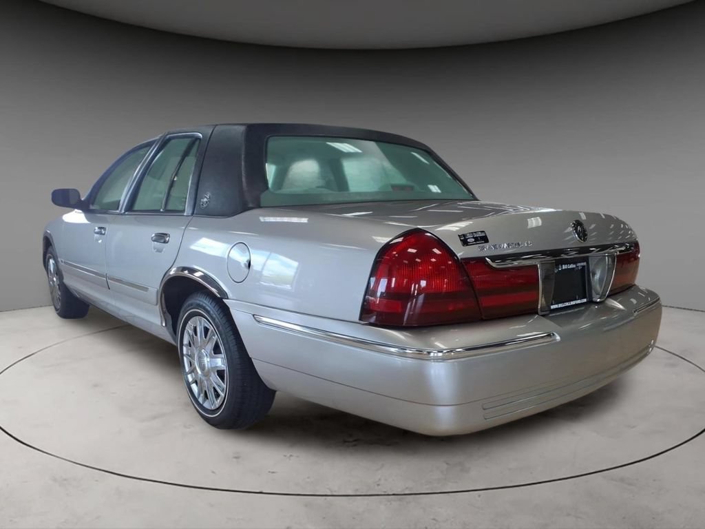Used 2005 Mercury Grand Marquis GS RWD image 10