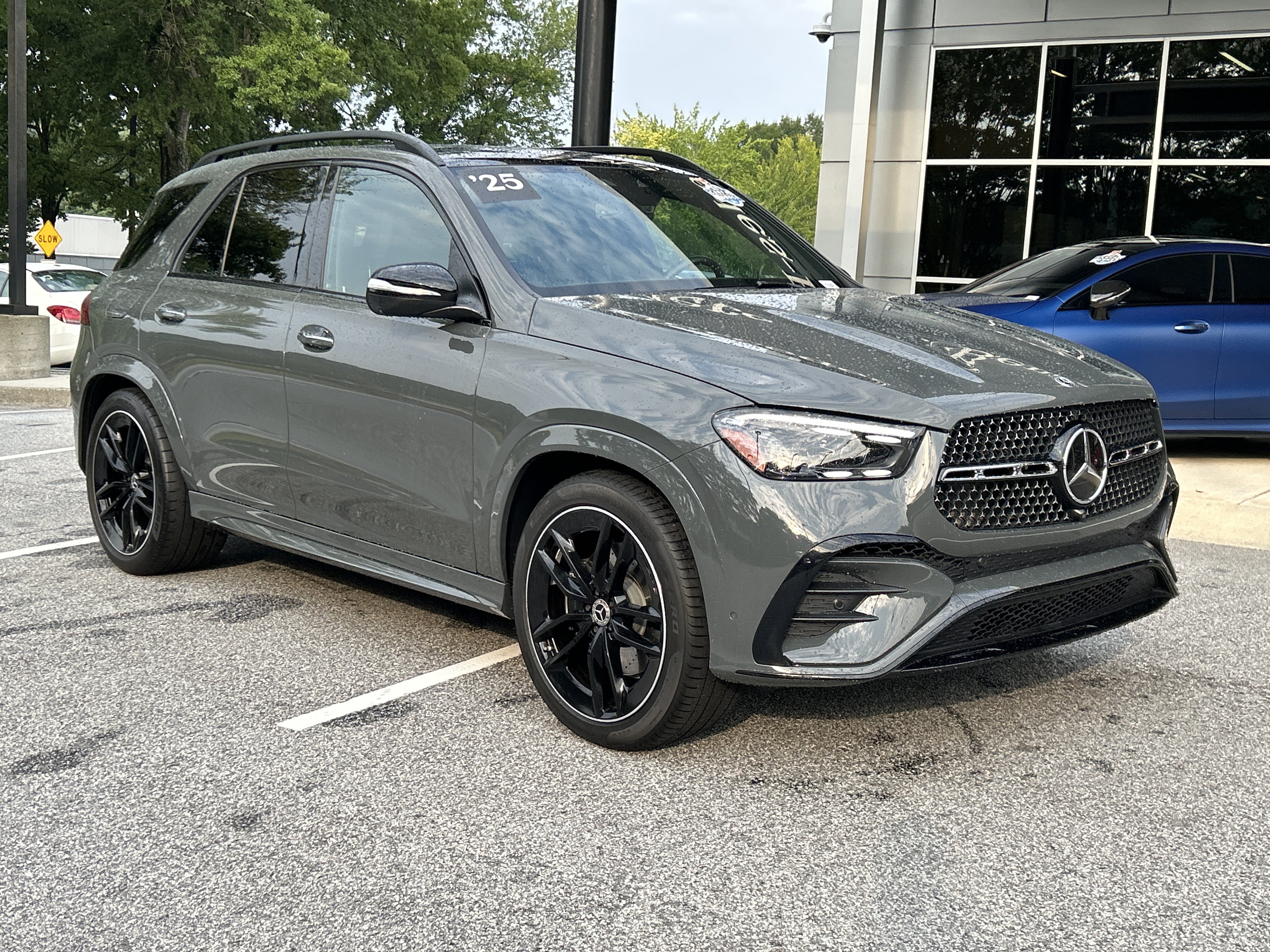 Certified 2025 Mercedes-Benz GLE 580 4MATIC image 4