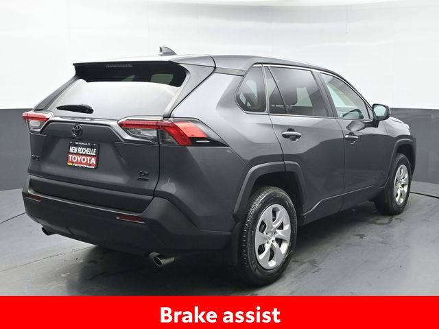 Used 2023 Toyota RAV4 LE AWD/4WD image 7