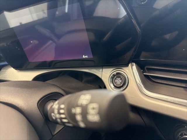 New 2026 Chevrolet Trax LT w/ Driver Confidence Package FWD image 32