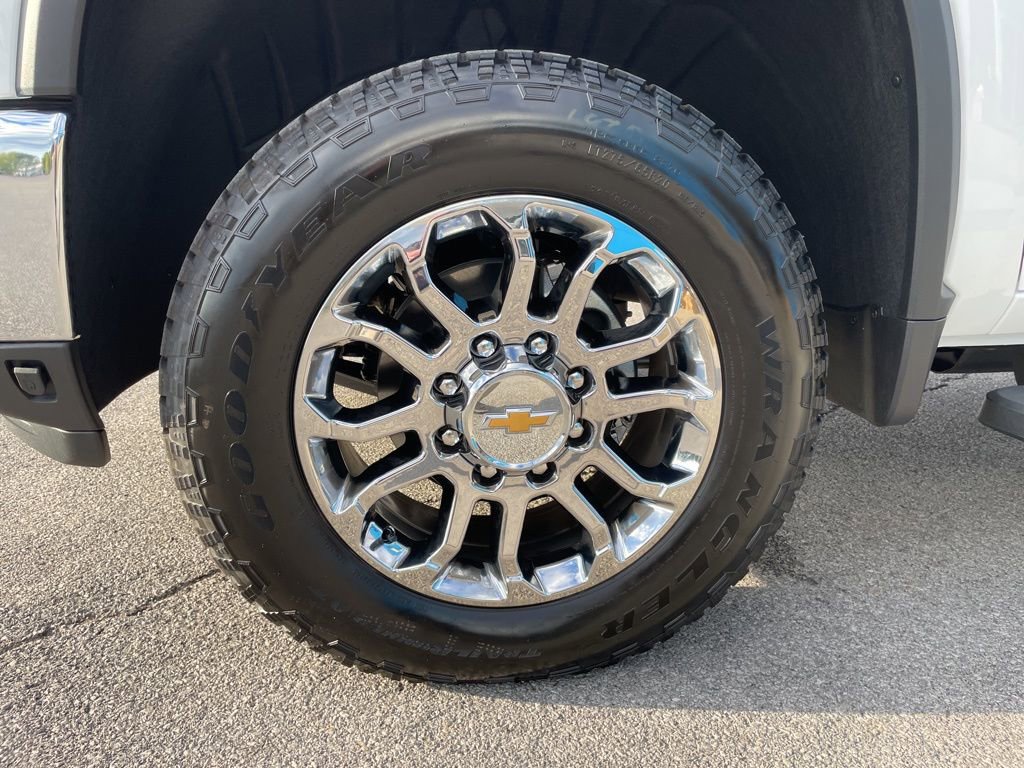 New 2026 Chevrolet Silverado 2500 LTZ w/ LTZ Premium Package image 60