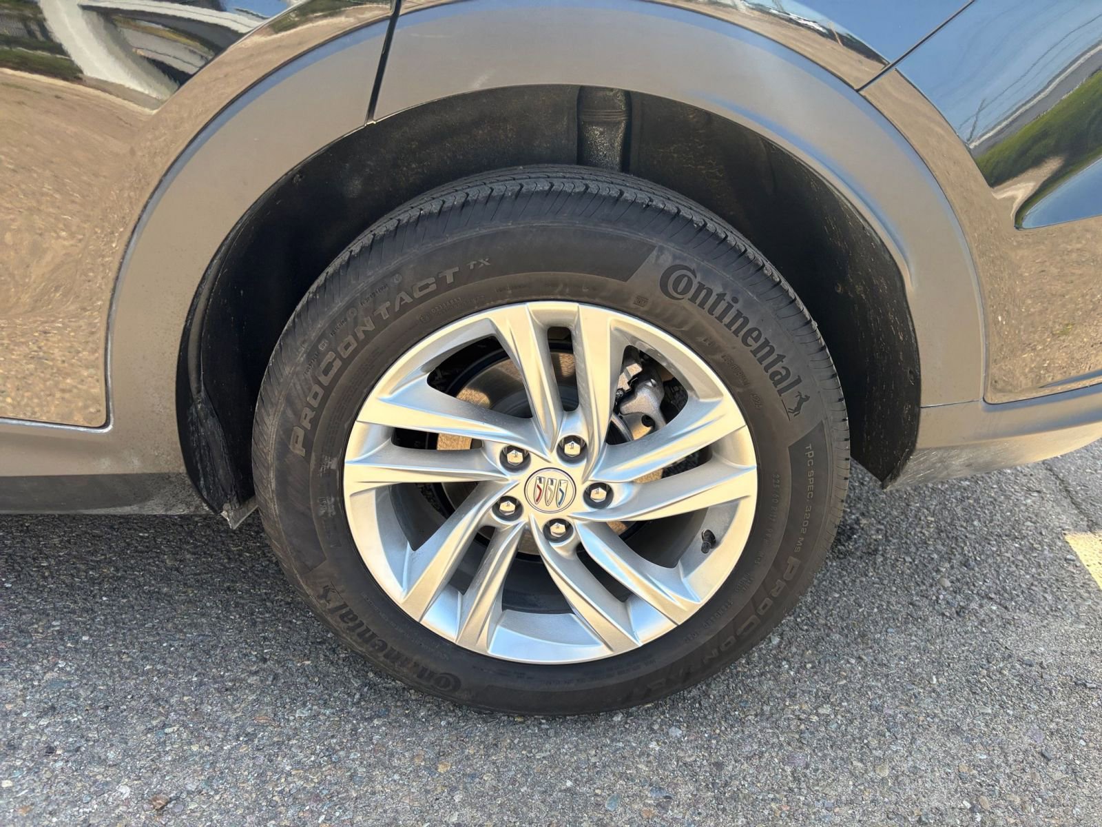 Used 2025 Buick Envista Preferred image 29