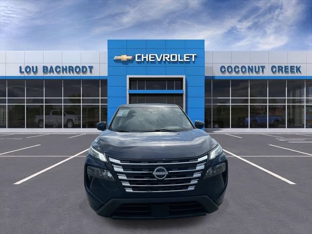Used 2024 Nissan Rogue SV FWD image 3