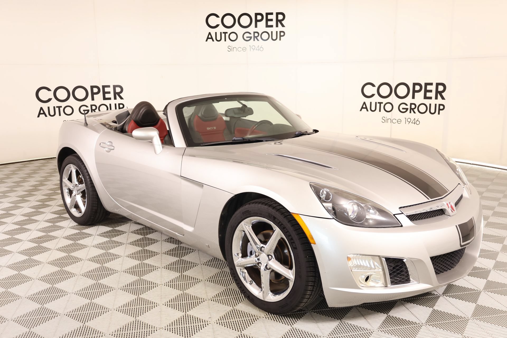 Used 2009 Saturn Sky Red Line