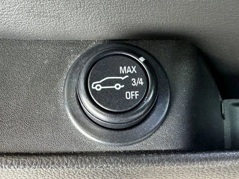 Used 2015 Cadillac SRX Luxury w/ Driver Awareness Package FWD image 42