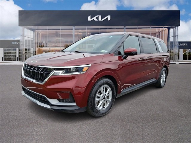 Used 2024 Kia Carnival LX image 3