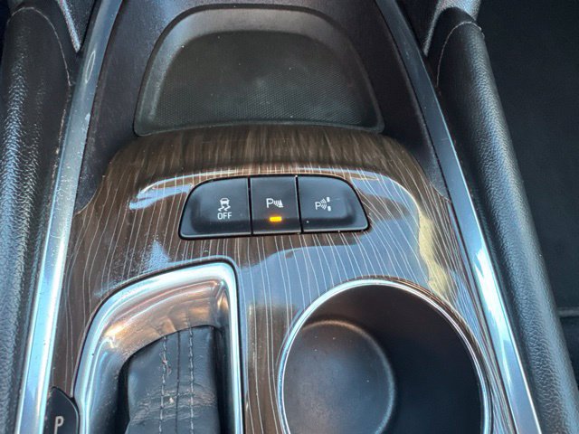 Used 2017 Chevrolet Malibu Premier w/ Premier Sun and Wheel Package FWD image 43