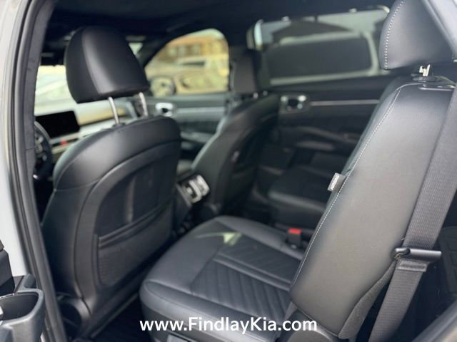 Certified 2025 Kia Sorento SX Prestige image 5