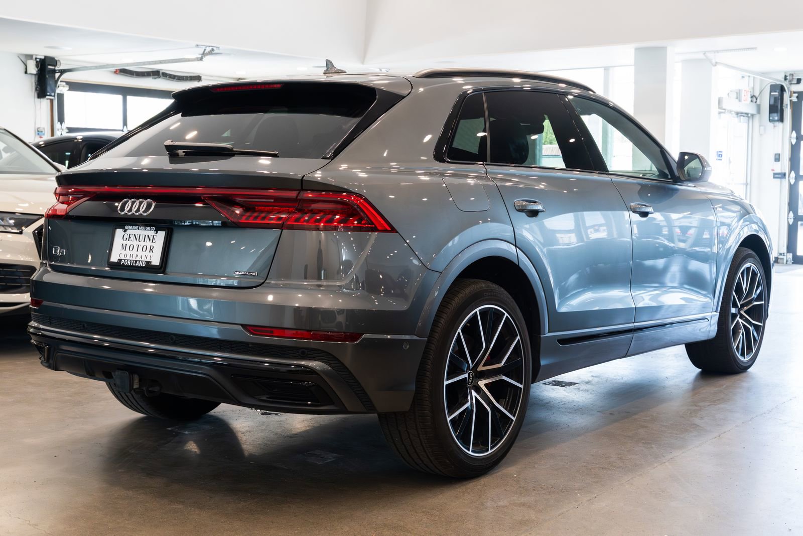 Used 2021 Audi Q8 Premium Plus w/ Premium Plus Package image 4