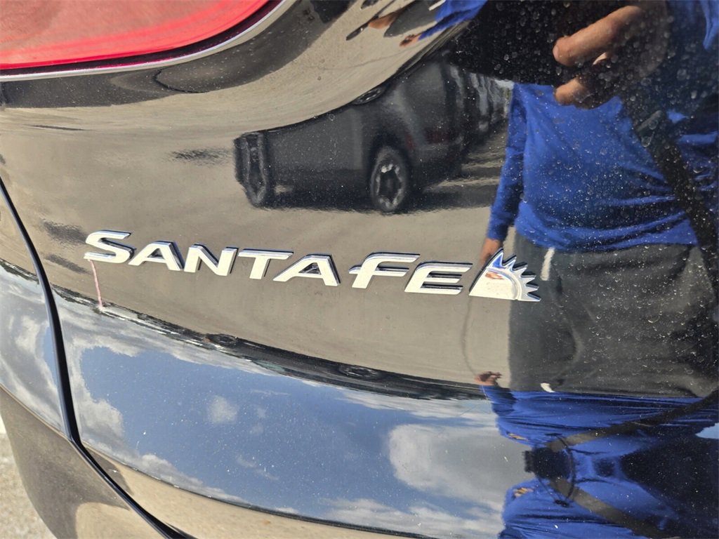 Certified 2023 Hyundai Santa Fe SEL w/ Cargo Package image 11