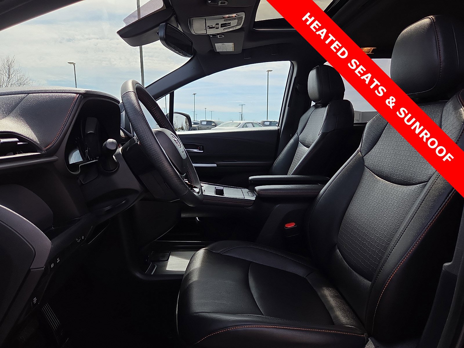 Used 2023 Toyota Sienna XSE w/ XSE Plus Package image 17