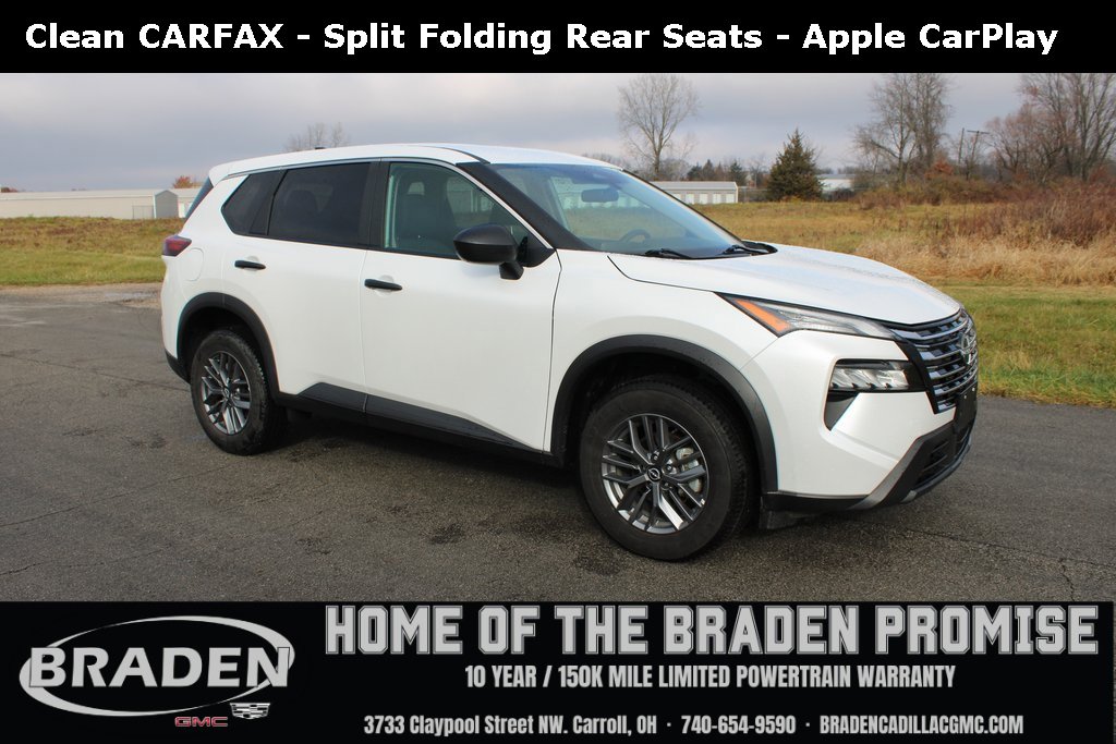 Used 2024 Nissan Rogue S image 1