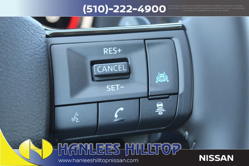 New 2026 Nissan Pathfinder SL FWD image 30