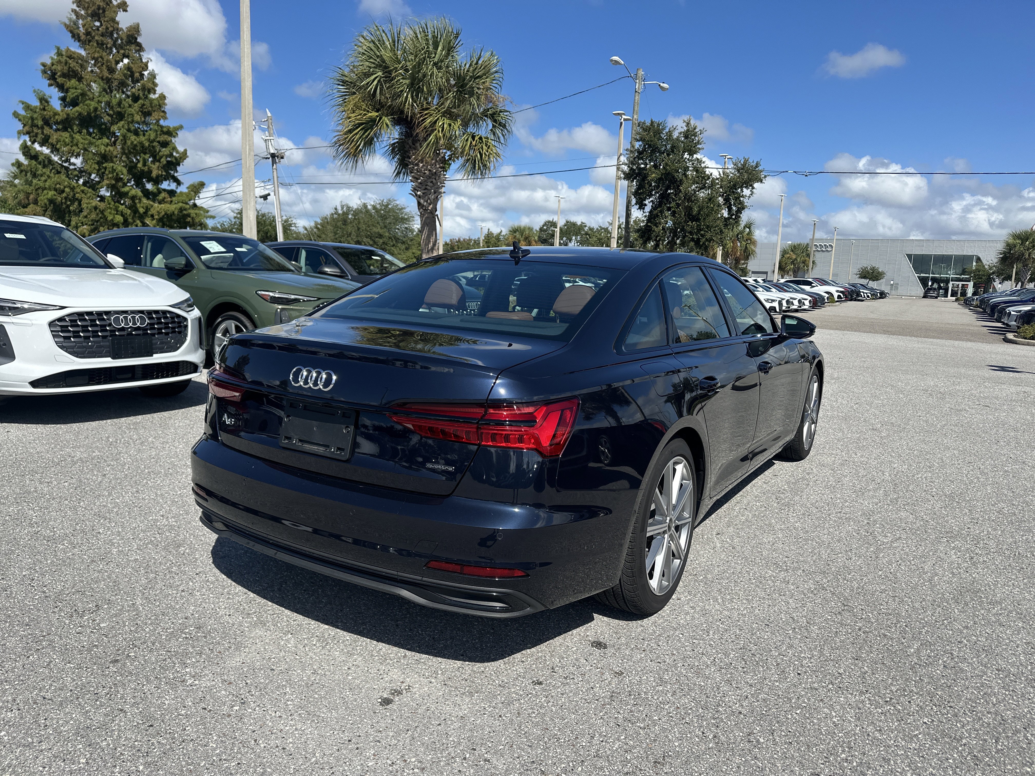 Certified 2025 Audi A6 2.0T Premium w/ Convenience Plus Package image 4