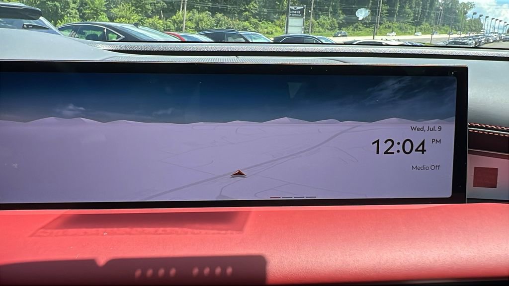 Used 2025 Genesis G80 3.5T Sport image 31