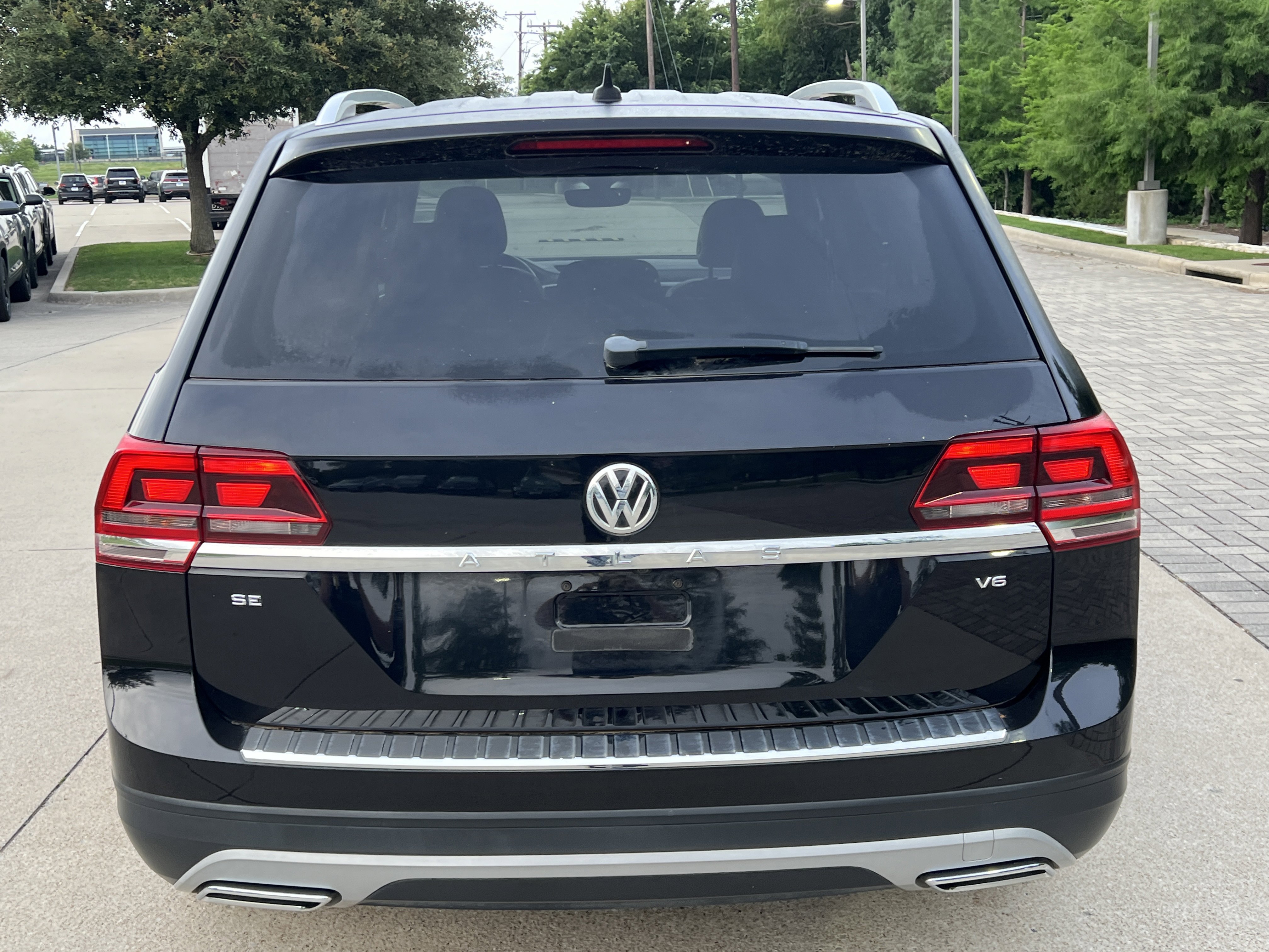 Used 2018 Volkswagen Atlas SE FWD image 9