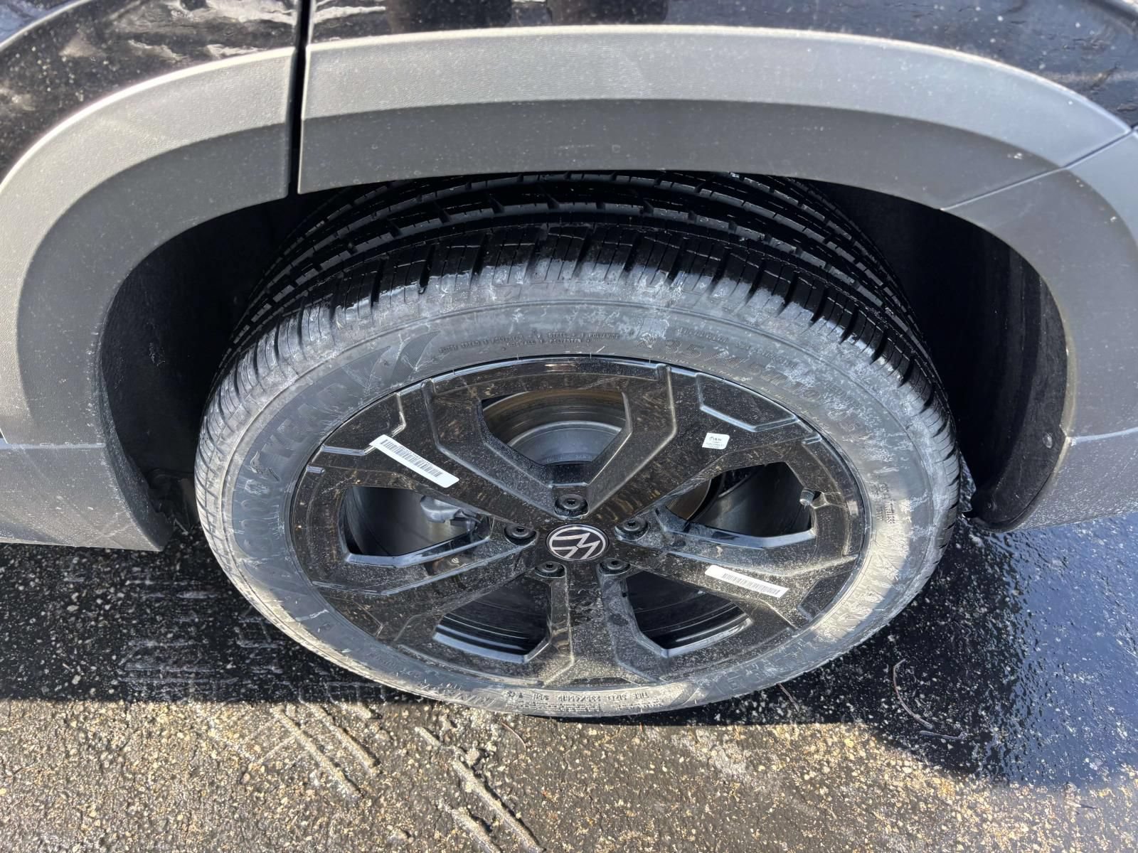New 2026 Volkswagen Taos SEL AWD/4WD image 10
