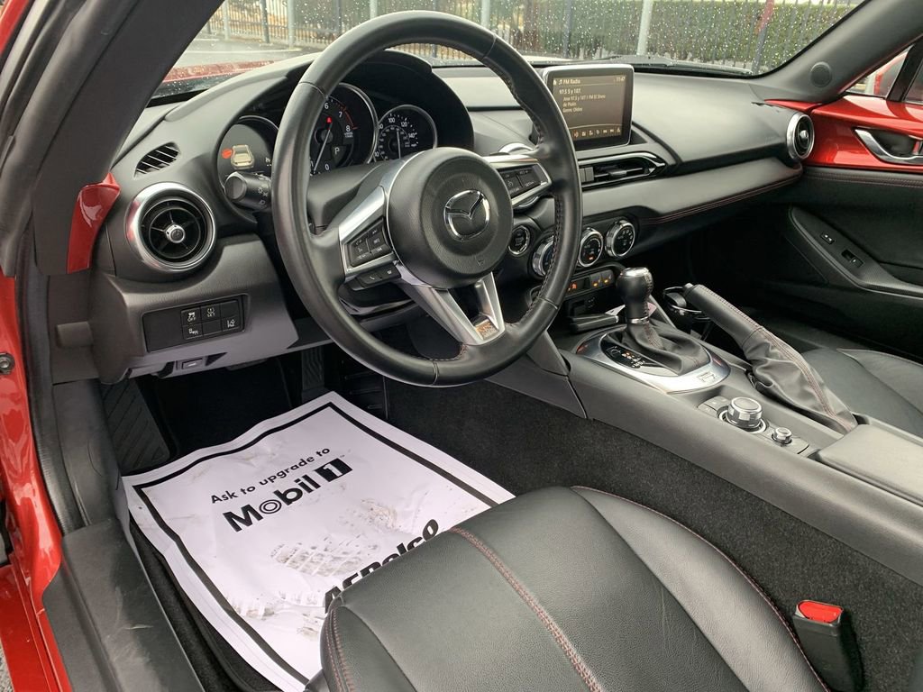 Used 2017 MAZDA MX-5 Miata RF Grand Touring image 7