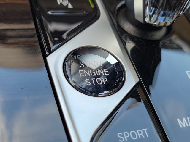 Used 2021 BMW X7 xDrive40i w/ Executive Package AWD/4WD image 37